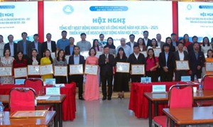 Giảng viên Viện CNSH – CNTP nhận giấy khen của Giám đốc Đại học Thái Nguyên vì có thành tích xuất sắc trong hoạt động khoa học công nghệ năm học 2024-2025